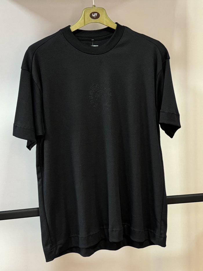 Oversized Chorme hearts black