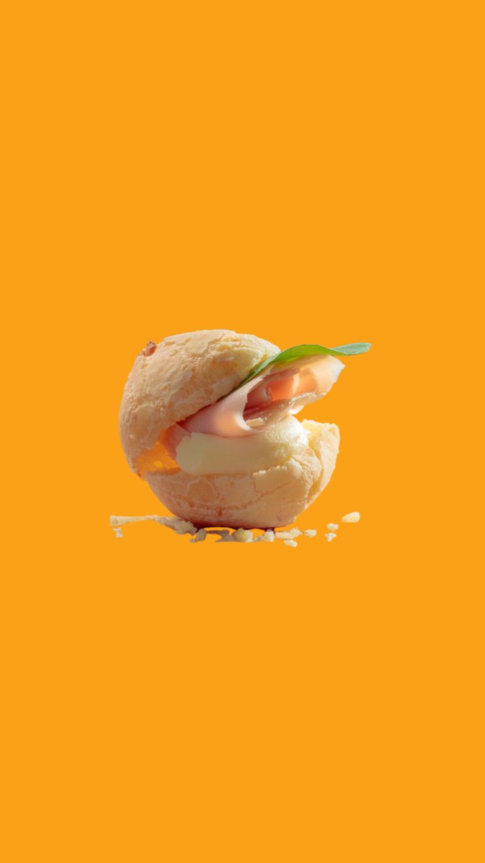 PAO DE QUEIJO COM PRESUNTO E QUEIJO